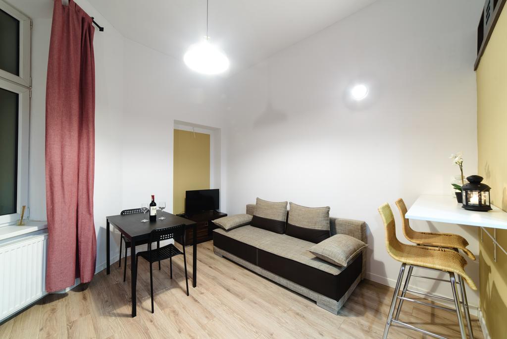 Cracow Rent Apartments - Spacious Apartments For 2-7 People In Quiet Area - Kolberga Street Nr 3 - 10 Min To Main Square By Foot Cracovia Exterior foto